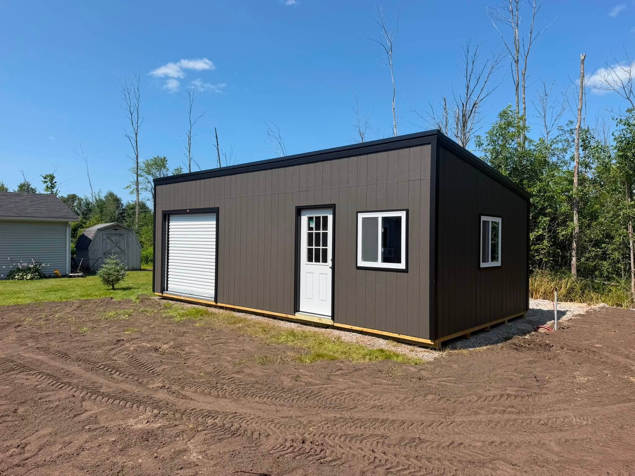 14x28 skillion shed, front-right view